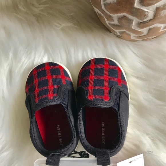 NWT Joe Fresh shoes - Picture 3 of 4